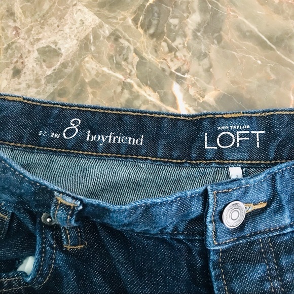Ann Taylor Loft Boyfriend Jeans Size 8 - Picture 3 of 5
